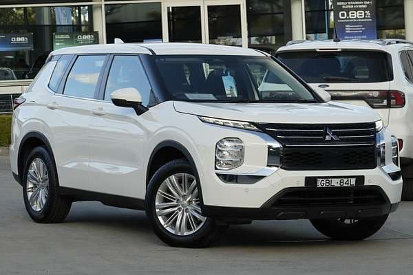 2023 Mitsubishi Outlander